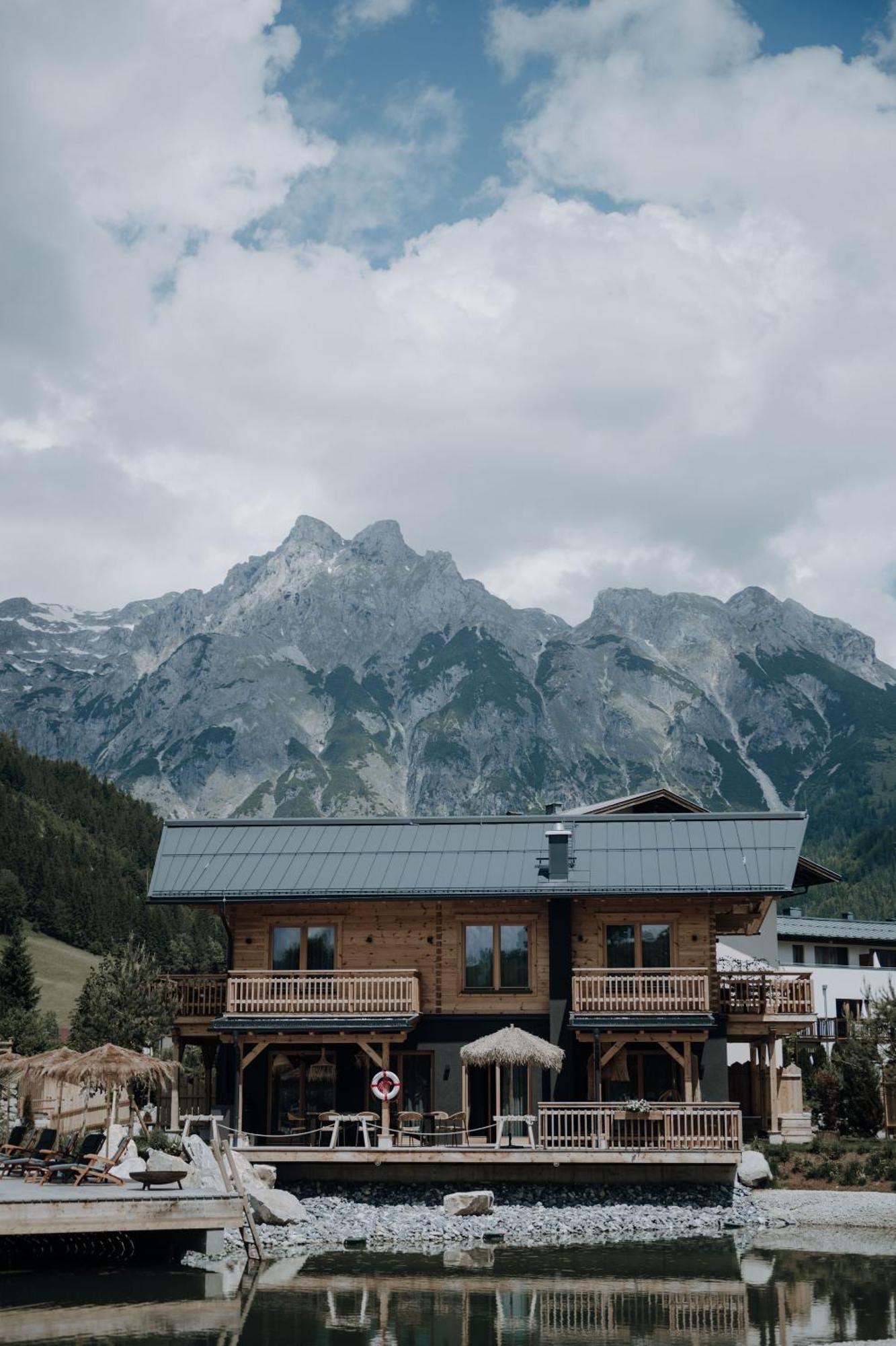 Bergchalets Gut Wenghof Верфенвенг Экстерьер фото